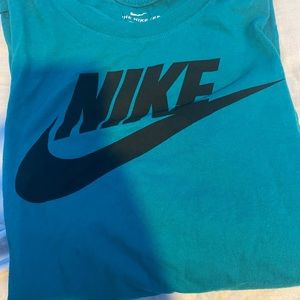 Nike Sports Tee